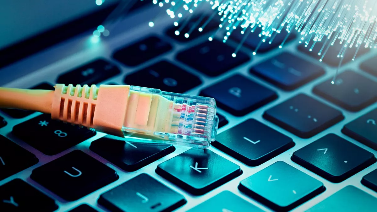 Se aprueba con amplia mayoría proyecto que consagra el Internet como un servicio público