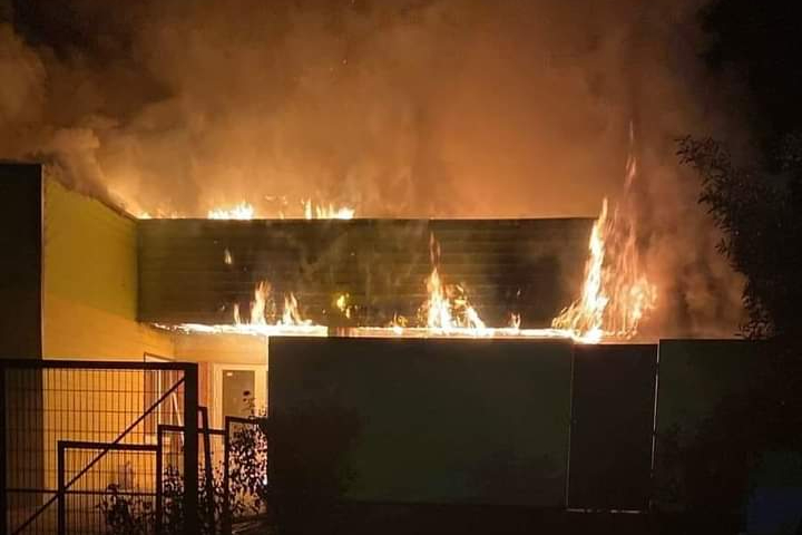Incendio destruye Jardín Infantil en Trehuaco