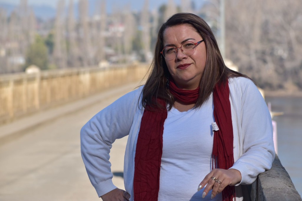 Jacqueline Gallardo, candidata a concejal: «estoy preparada para desarrollar mis propuestas y cuento con el apoyo de&nbsp;gente»