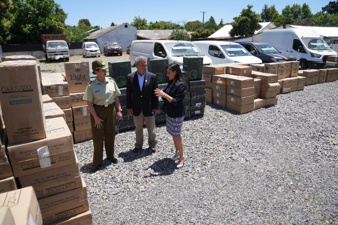 Carabineros del OS9 Ñuble desarmó agrupación criminal y le incautó más de 1.100 millones en cigarrillos