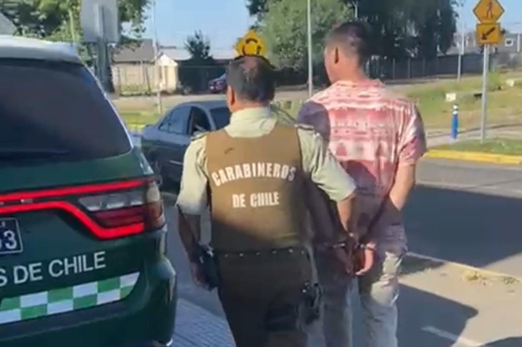 Detienen a dos sujetos sorprendidos al interior de empresa&nbsp;constructora