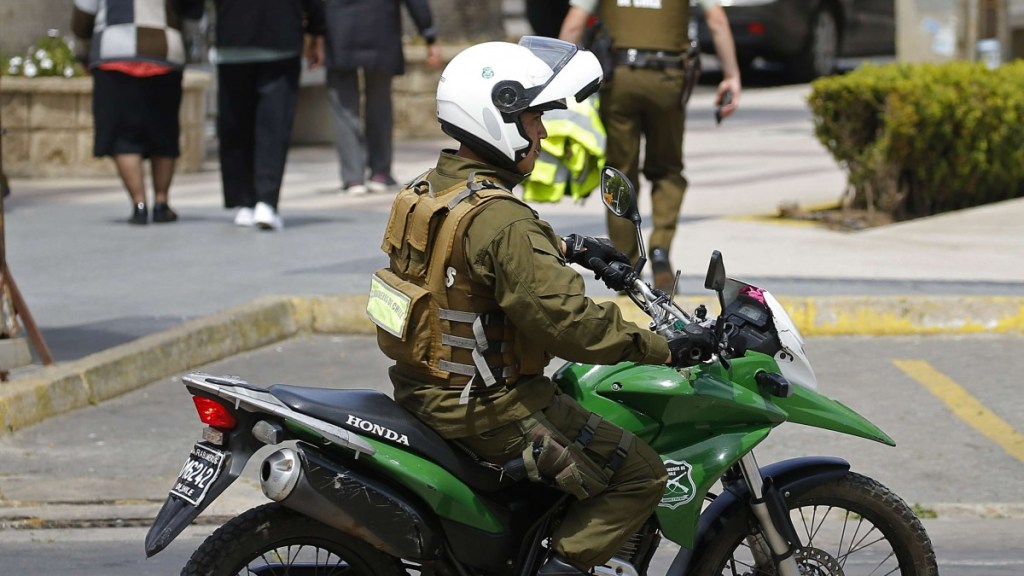 Carabinero queda en estado grave tras violento accidente de tránsito en San&nbsp;Carlos