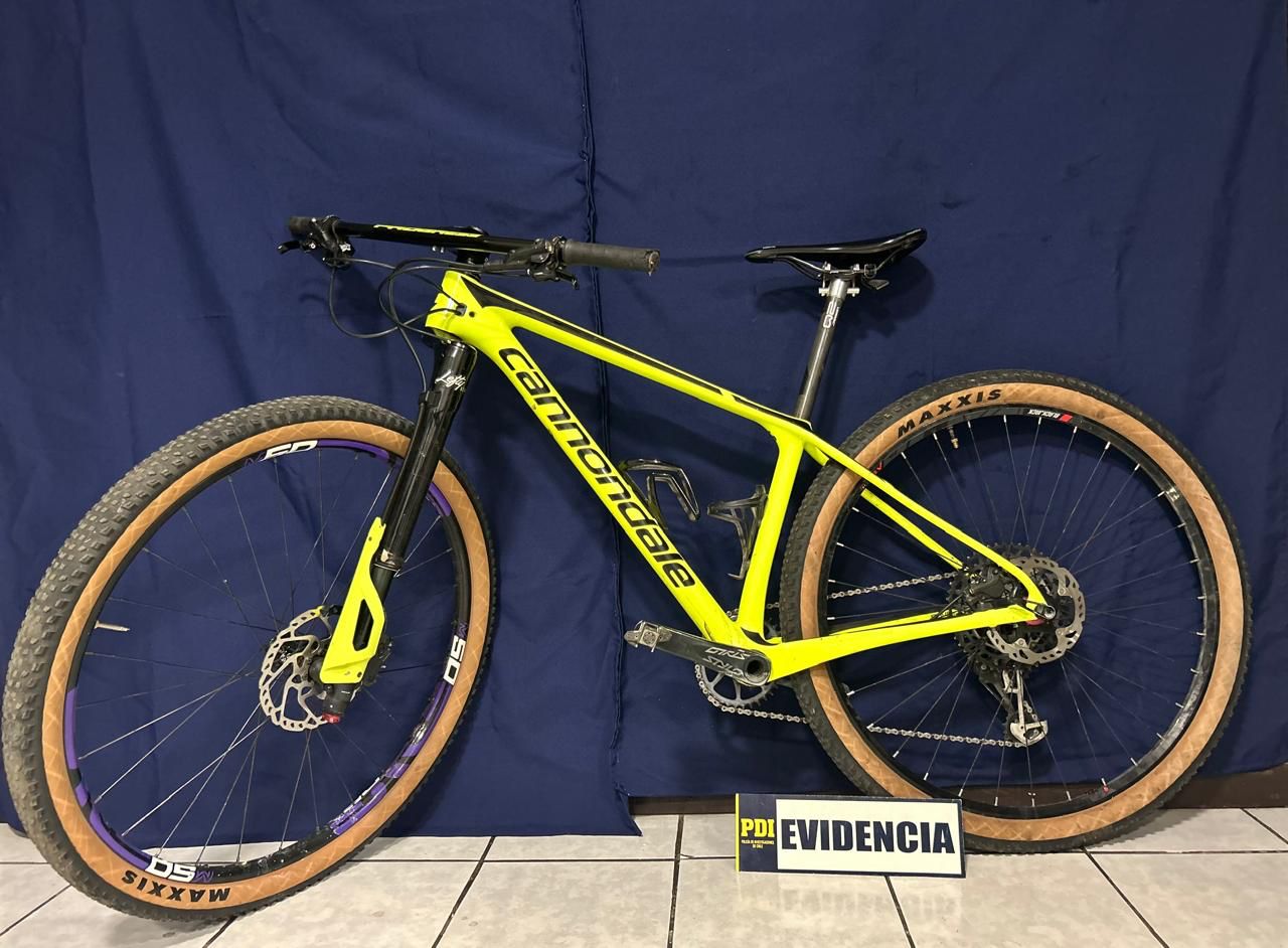 PDI detuvo a imputado por receptación: vendía bicicleta robada avaluada en más de $3 millones