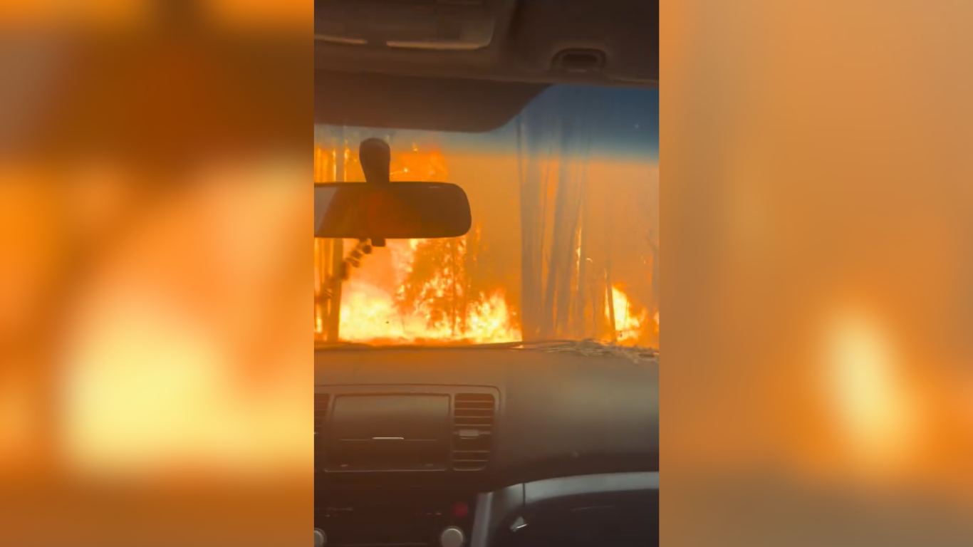 Viralizan impactante registro de familia que logro escapar del fuego en Santa Juana