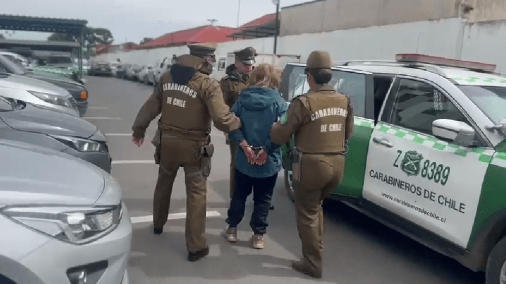 Detienen a mujer armada vinculada a investigación por parricidio en&nbsp;Chiguayante