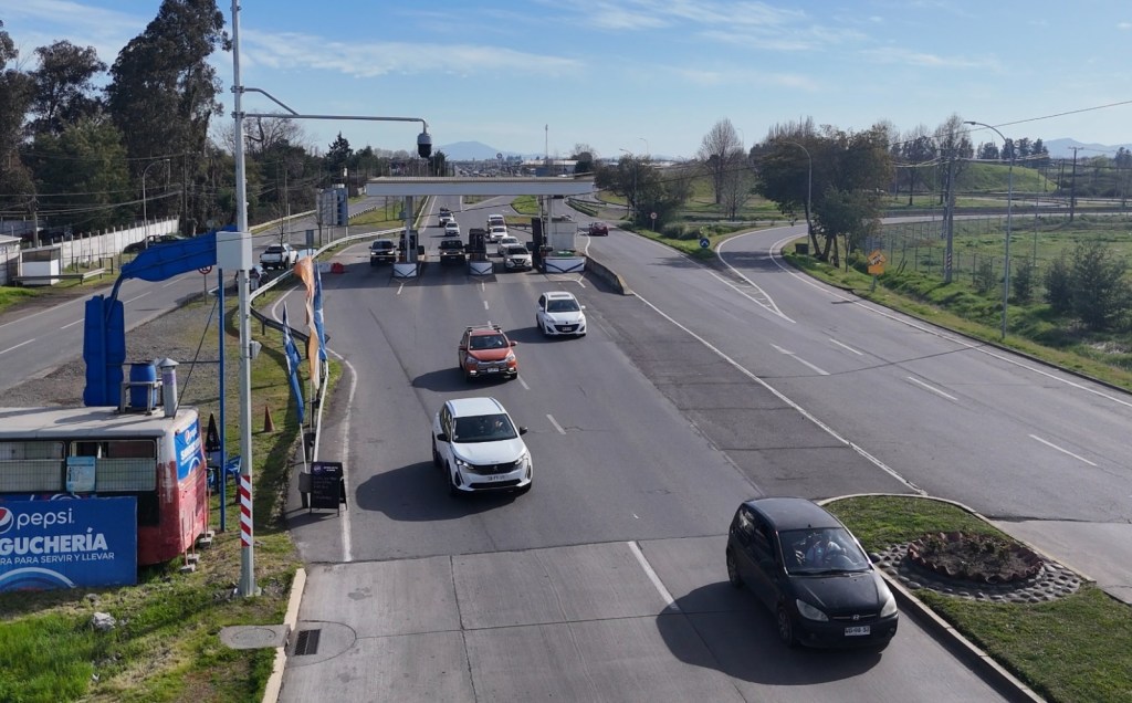 3 fallecidos: 238 mil vehículos circularon por rutas de Ñuble durante fin de semana&nbsp;largo