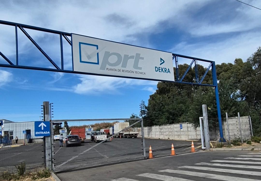Adelantan horario de atención en Plantas de Revisión Técnica para reducir congestión en accesos vehiculares