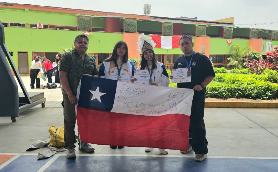 Estudiantes del Liceo Politécnico de San Carlos representarán a Chile en mundial de Infomatrix 2026