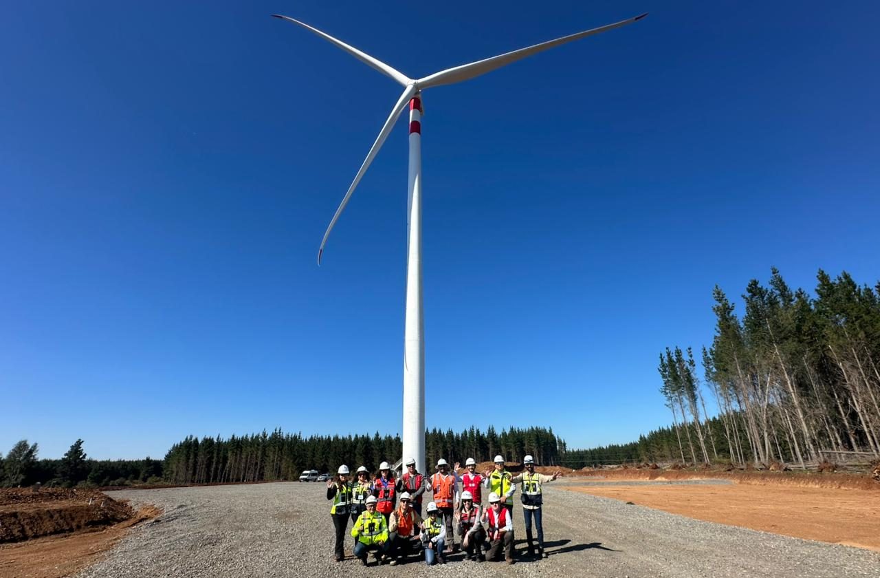 Cámara Chilena de la Construcción Ñuble visitó las obras del Parque Eólico “Chequenes” en Pemuco