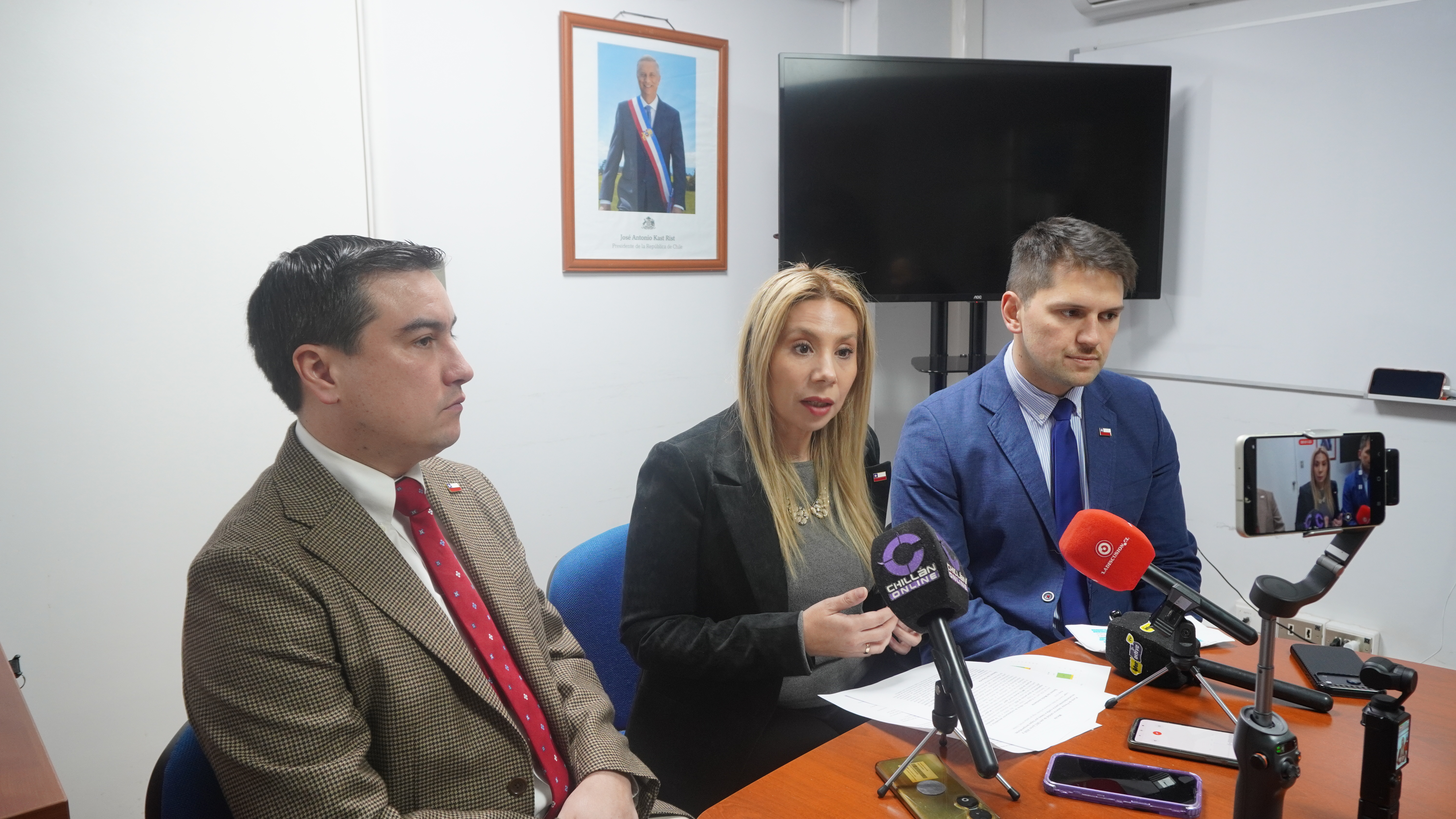 Autoridades entregan recomendaciones para regreso adecuado a clases ante bajas temperaturas  