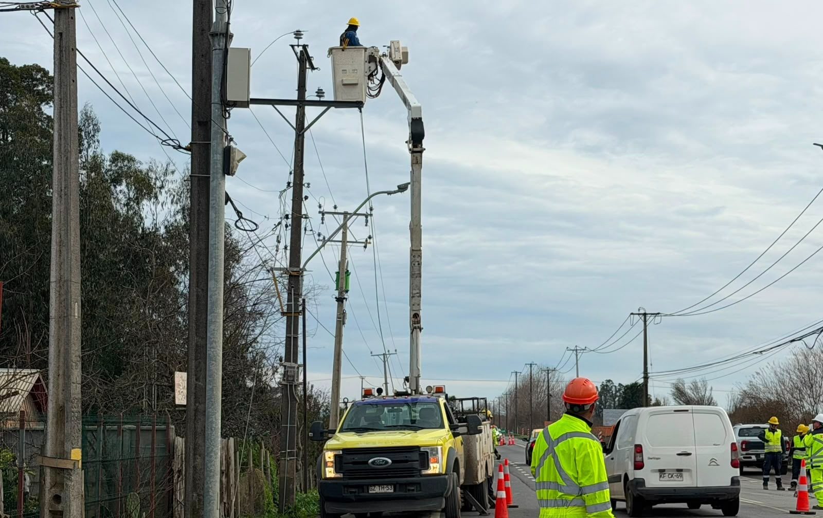 1.700 familias de El Carmen suman 24 horas sin electricidad